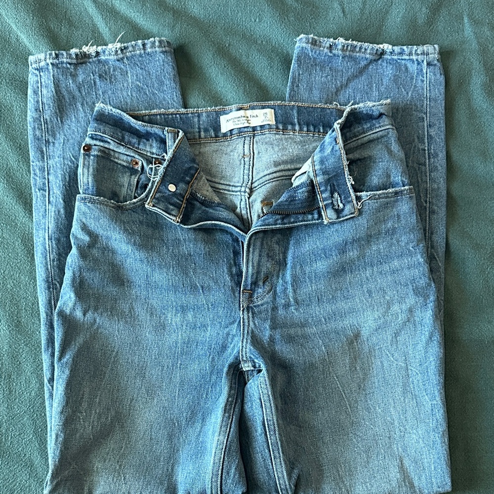 Abercrombie straight high rise jeans